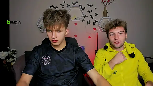 Snapshot of travis_wolf_ chatting on 13, 9, 2025 travis wolf online show from 13, 9, 2025