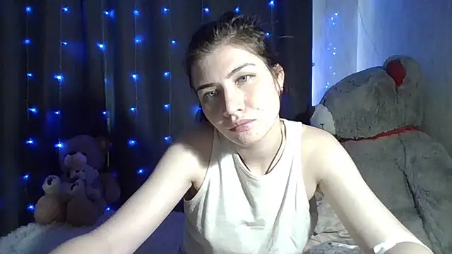 Snapshot of Nancy_Luna chatting on 11, 10, 2025 Nancy Luna online show from 11, 10, 2025