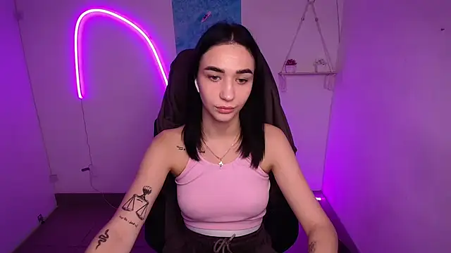 Bella Night4 online show from 6, 11, 2025