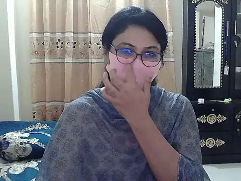 Elena cruz5 online show from 6, 10, 2025