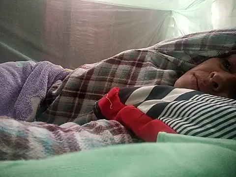 SaraBust online show from 20, 9, 2025