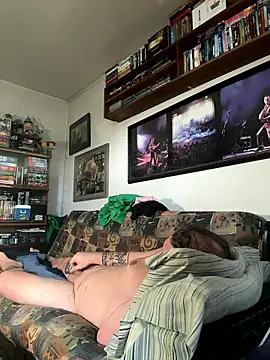 Stephanie1984 online show from 7, 1, 2026