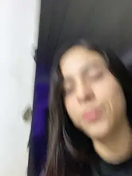 Snapshot of sashaxxx1630 chatting on 23, 11, 2025 sashaxxx1630 online show from 23, 11, 2025