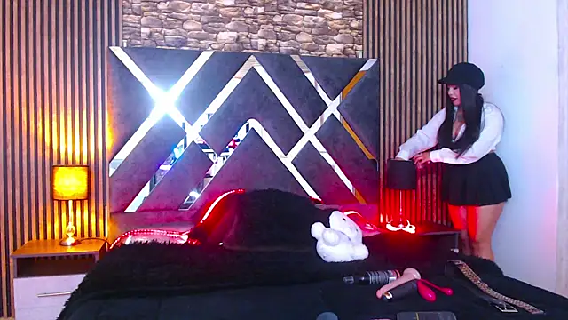 Snapshot of aurora_hs chatting on 19, 9, 2025 aurora hs online show from 19, 9, 2025