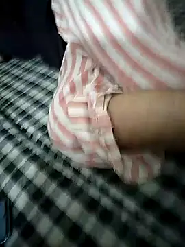 Snapshot of sexy__girls98 chatting on 3, 4, 2026 sexy girls98 online show from 3, 4, 2026