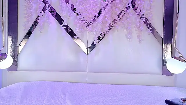 MadameDesade online show from 7, 3, 2026