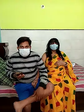 Snapshot of kamini_bhabhi chatting on 28, 11, 2025 kamini bhabhi online show from 28, 11, 2025