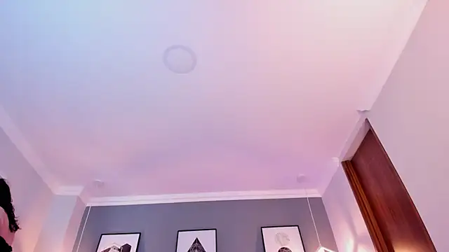 Snapshot of Nina_Ford chatting on 8, 5, 2026 Nina Ford online show from 8, 5, 2026