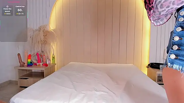 ALICESANDOVAL online show from 3, 4, 2026