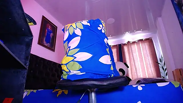 Snapshot of oodirty_hellen chatting on 22, 10, 2025 oodirty hellen online show from 22, 10, 2025