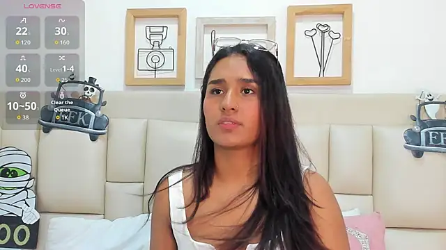 Snapshot of EbonyLudovica chatting on 30, 10, 2025 EbonyLudovica online show from 30, 10, 2025