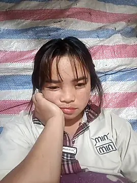 Snapshot of AnHa19 chatting on 5, 11, 2025 AnHa19 online show from 5, 11, 2025