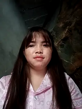 Snapshot of AnHa19 chatting on 11, 11, 2025 AnHa19 online show from 11, 11, 2025