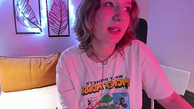 Hailey Foxy online show from 28, 11, 2025