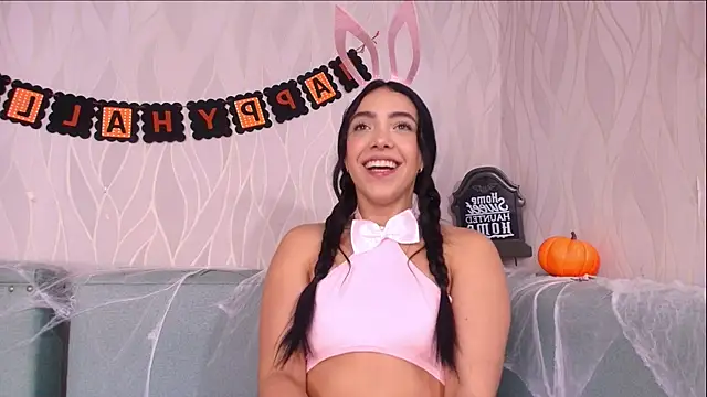 mia scot online show from 30, 10, 2025