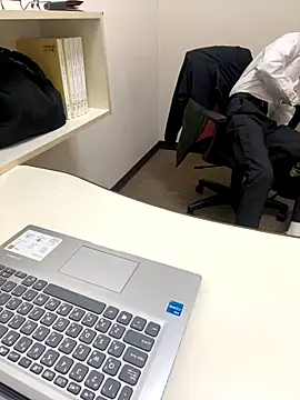 Snapshot of Daddygarry chatting on 10, 9, 2025 Daddygarry online show from 10, 9, 2025