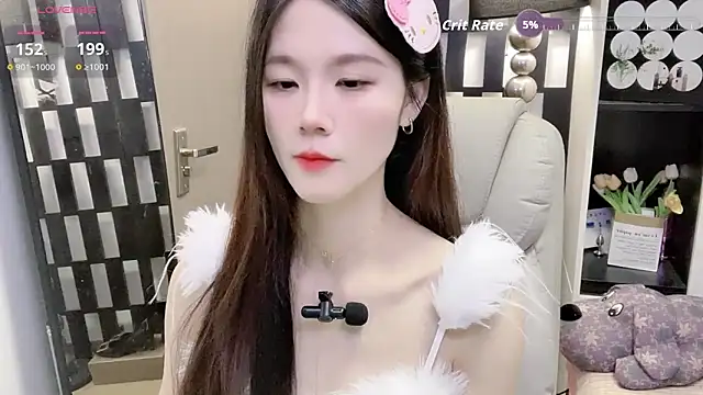 Snapshot of Yueyue-MM chatting on 9, 3, 2026 Yueyue-MM online show from 9, 3, 2026