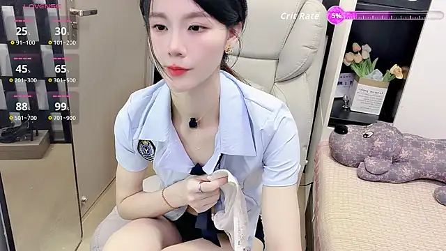 Snapshot of Yueyue-MM chatting on 27, 4, 2026 Yueyue-MM online show from 27, 4, 2026