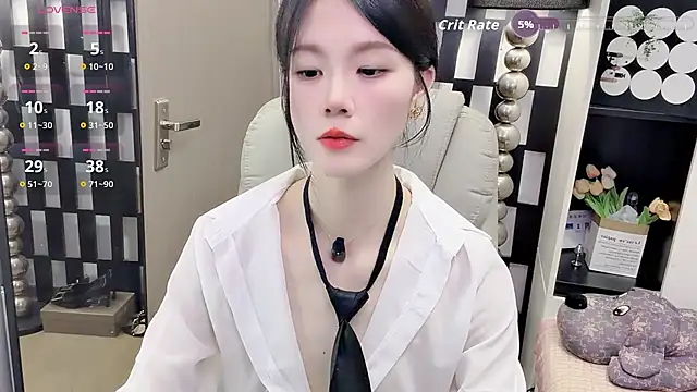Snapshot of Yueyue-MM chatting on 30, 4, 2026 Yueyue-MM online show from 30, 4, 2026