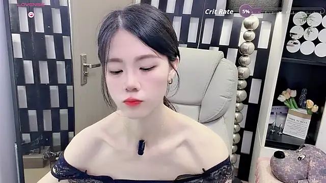 Snapshot of Yueyue-MM chatting on 20, 5, 2026 Yueyue-MM online show from 20, 5, 2026