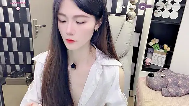 Snapshot of Yueyue-MM chatting on 28, 5, 2026 Yueyue-MM online show from 28, 5, 2026