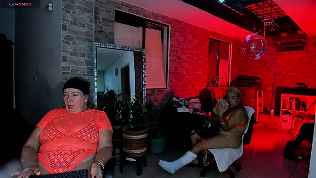  SARAI DUPONT online show from 20, 6, 2026