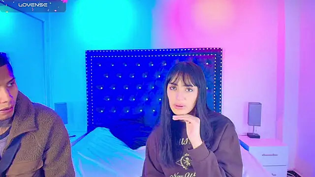 Damian and roxanne online show from 12, 4, 2026