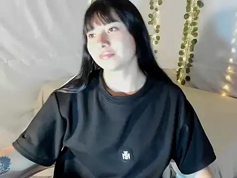 Zulema R1 online show from 30, 10, 2025