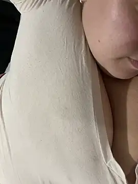 Snapshot of bruna438 chatting on 4, 2, 2026 bruna438 online show from 4, 2, 2026