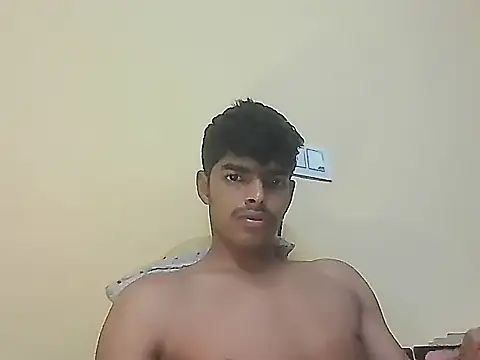 Snapshot of monster_33 chatting on 1, 5, 2026 monster 33 online show from 1, 5, 2026