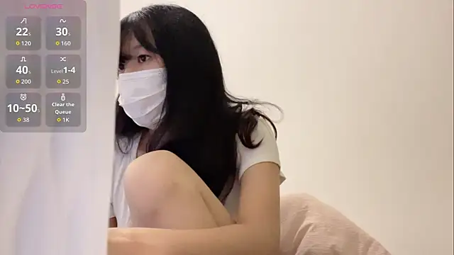 Snapshot of Minnie-2025 chatting on 14, 9, 2025 Minnie-2025 online show from 14, 9, 2025