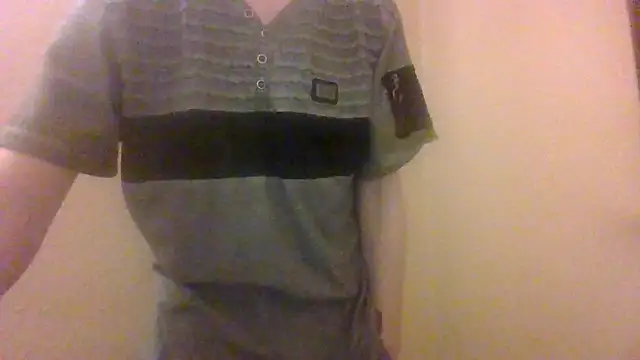 Snapshot of your_boy_toy18 chatting on 27, 9, 2025 your boy toy18 online show from 27, 9, 2025