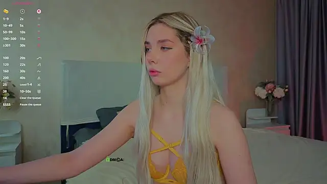 Snapshot of _sophielov chatting on 22, 6, 2026 sophielov online show from 22, 6, 2026