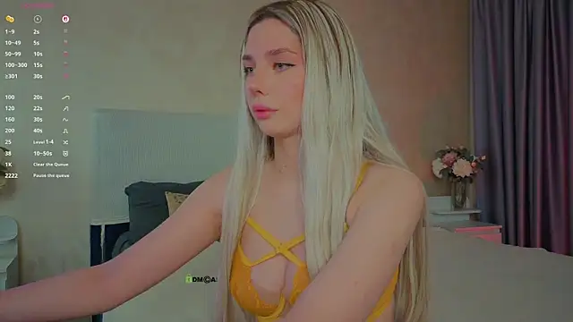 Snapshot of _sophielov chatting on 26, 6, 2026 sophielov online show from 26, 6, 2026
