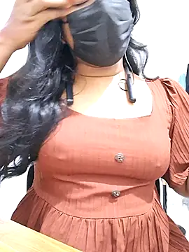 Snapshot of BeautyGirl_sara chatting on 15, 10, 2025 BeautyGirl sara online show from 15, 10, 2025