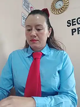 Snapshot of Hannah-colx chatting on 3, 6, 2026 Hannah-colx online show from 3, 6, 2026