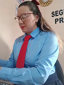 Snapshot of Hannah-colx chatting on 5, 6, 2026 Hannah-colx online show from 5, 6, 2026