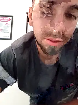 Lushakuiron1 online show from 17, 12, 2025