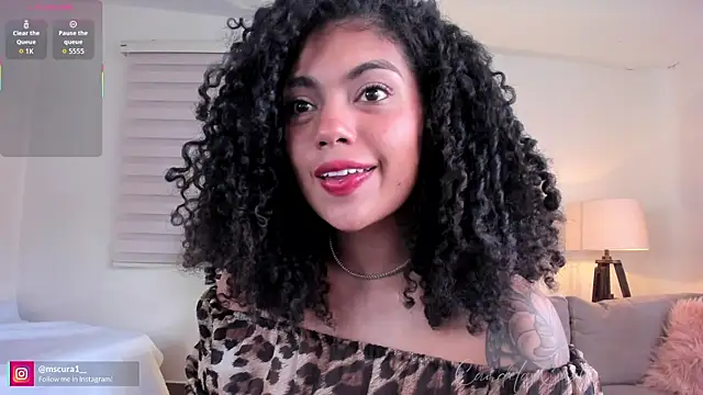 Snapshot of miss_curazao chatting on 19, 11, 2025 miss curazao online show from 19, 11, 2025