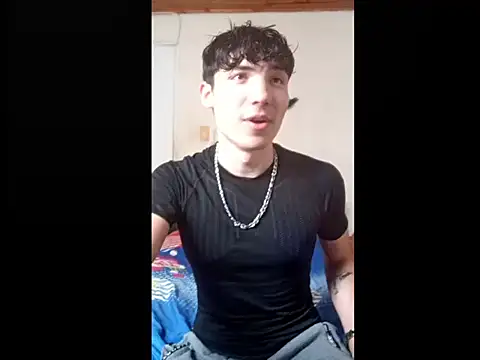 Snapshot of knielBgm chatting on 6, 10, 2025 knielBgm online show from 6, 10, 2025