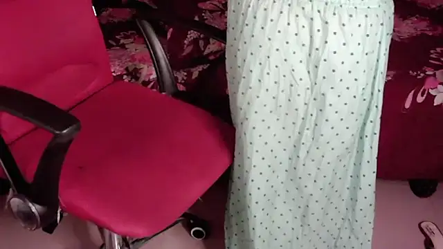 Snapshot of Sexy_Ara__Baby chatting on 9, 10, 2025 Sexy Ara Baby online show from 9, 10, 2025