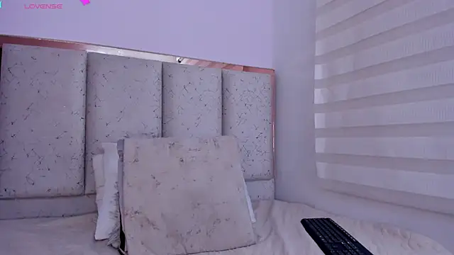 violeta olsen online show from 18, 1, 2026