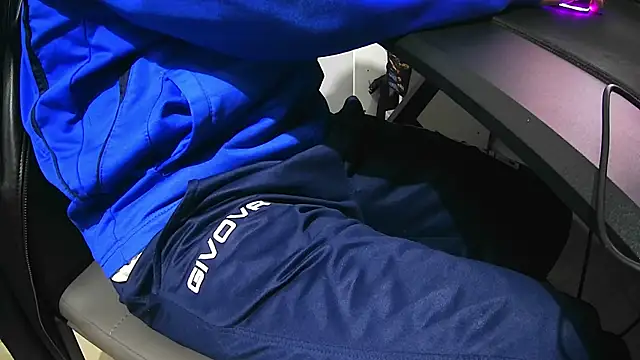 Pennellone98 online show from 7, 11, 2025