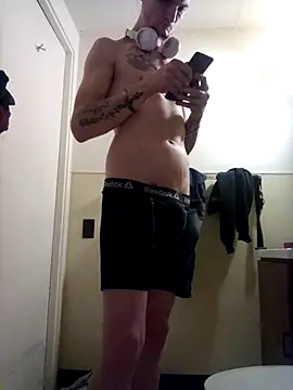 Snapshot of jizzyglizzy92 chatting on 3, 3, 2026 jizzyglizzy92 online show from 3, 3, 2026