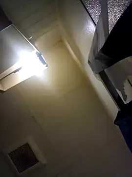 jizzyglizzy92 online show from 20, 3, 2026