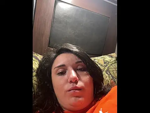 torilayne1970 online show from 18, 11, 2025