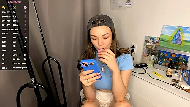 Snapshot of VelvetKate chatting on 3, 11, 2025 VelvetKate online show from 3, 11, 2025