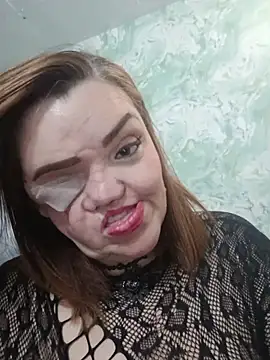 Snapshot of MayaLuna1 chatting on 9, 11, 2025 MayaLuna1 online show from 9, 11, 2025