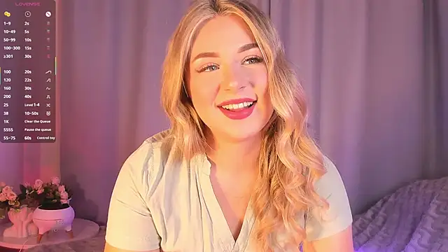 Snapshot of AliaBuerstatte chatting on 18, 9, 2025 AliaBuerstatte online show from 18, 9, 2025