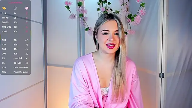 Snapshot of AliaBuerstatte chatting on 11, 10, 2025 AliaBuerstatte online show from 11, 10, 2025